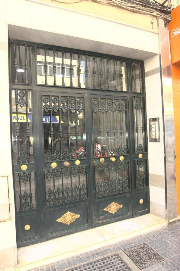 Habitacion En El Corazon Del Centro De Malaga Exterior photo
